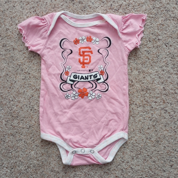 Genuine Merchandise Other - Giants Pink Baby Onesie